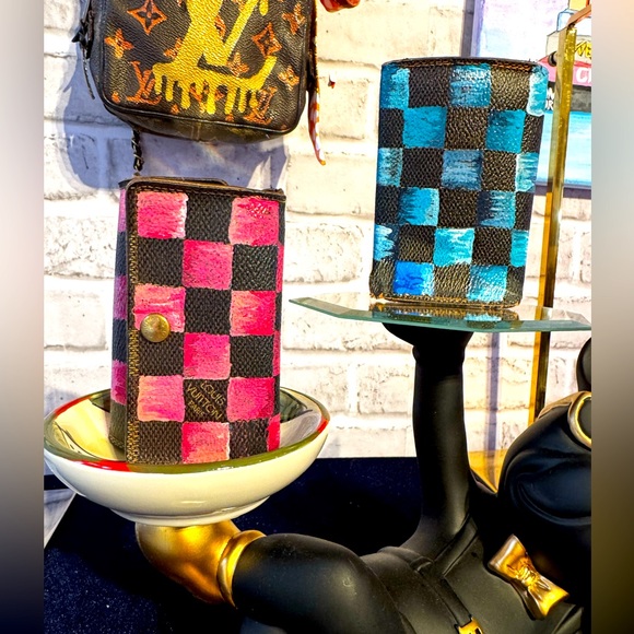 Free with purchase LOUIS VUITTON Damier Ebene Multi 6 Key Holder Hand Painted - Picture 1 of 11